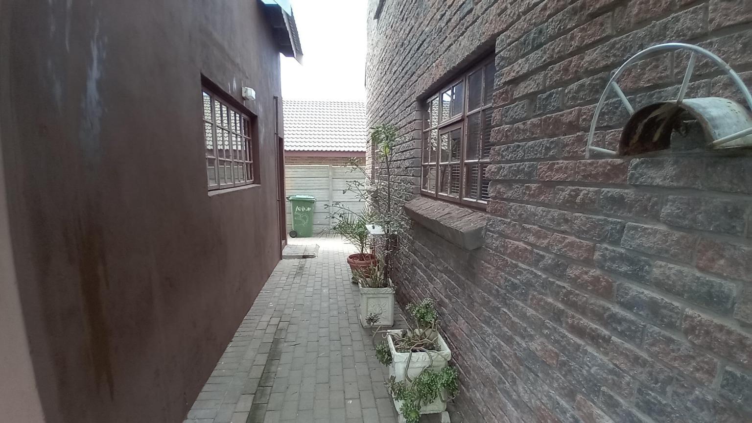 Image 21