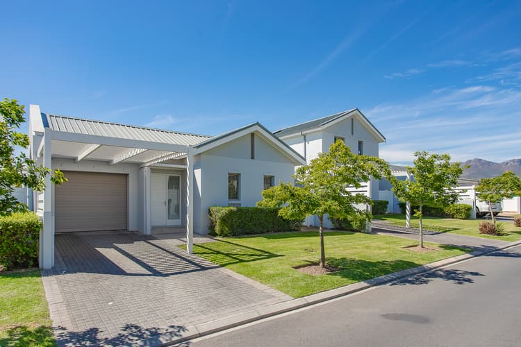 Main property image
