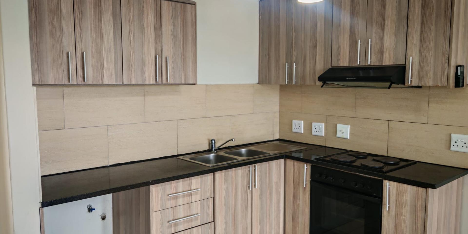 Image 2 of 6