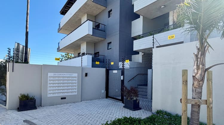 Main property image