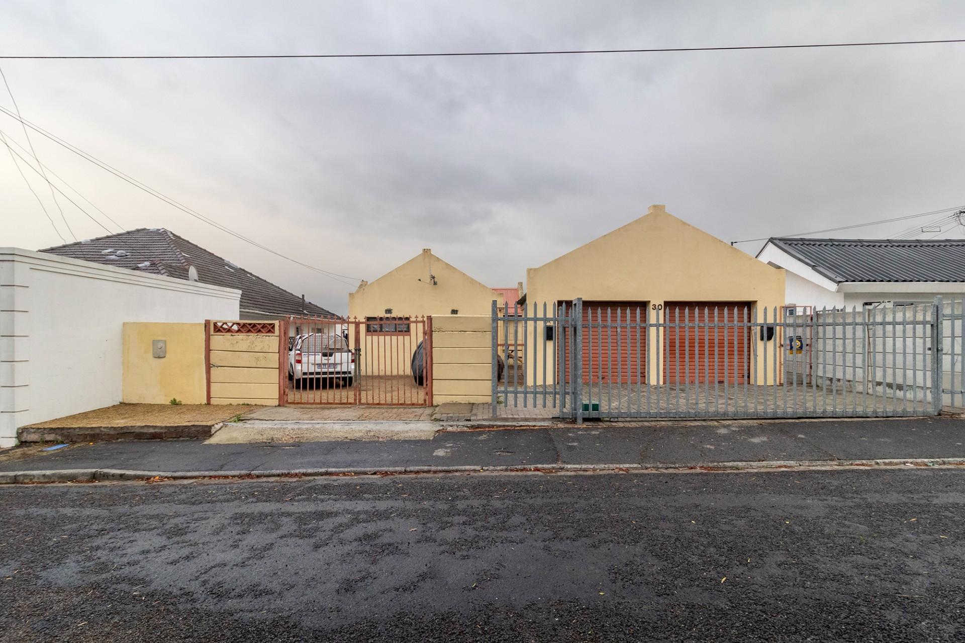 Image 1 of 6
