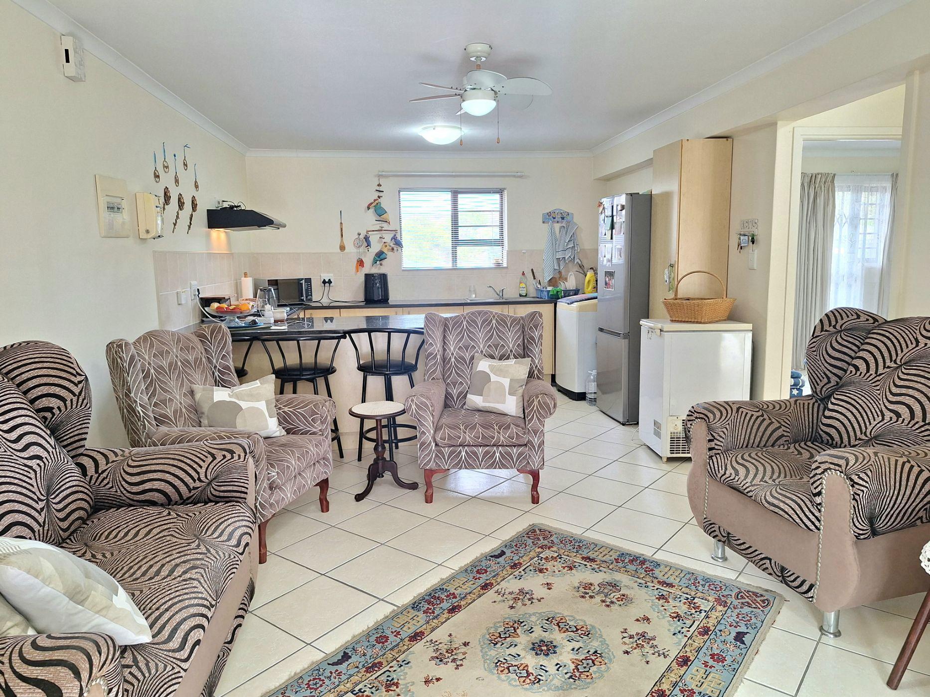 Image 2 of 6