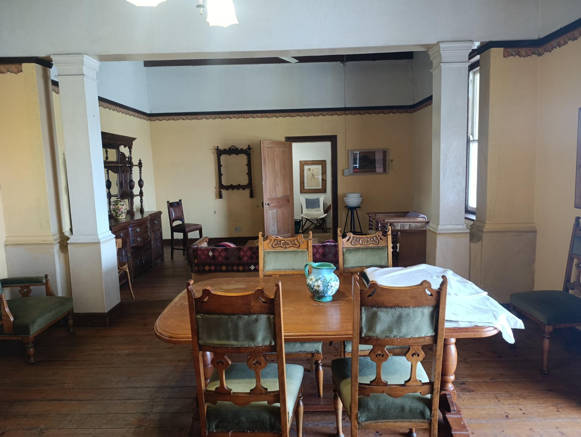 Image 5 of 6