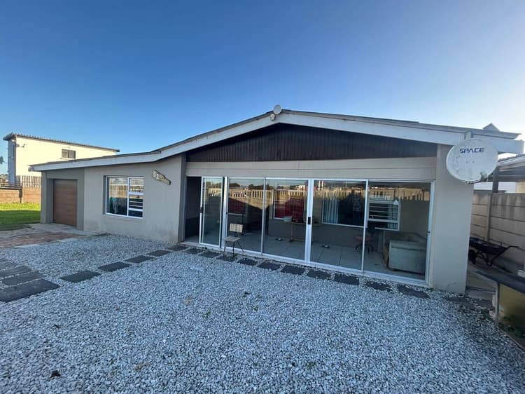 Main property image
