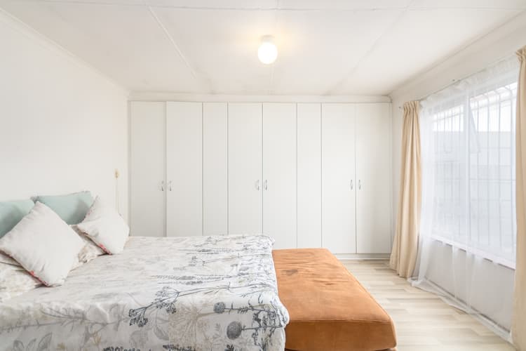 Main property image