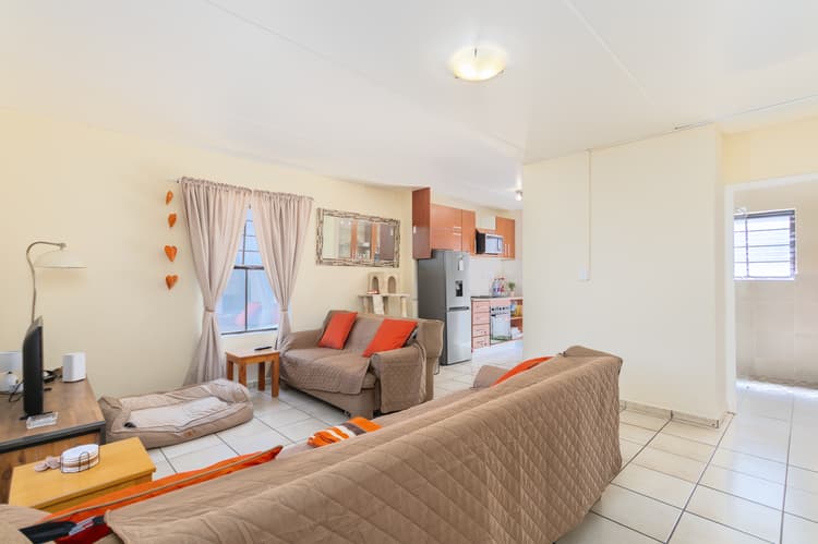 Main property image