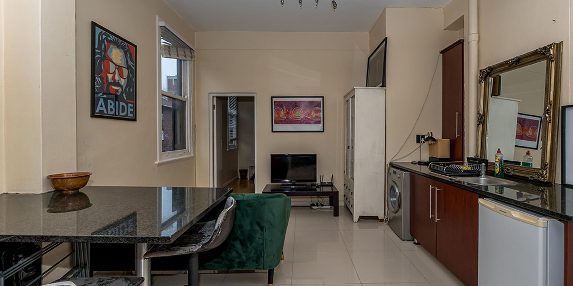 Image 5 of 6