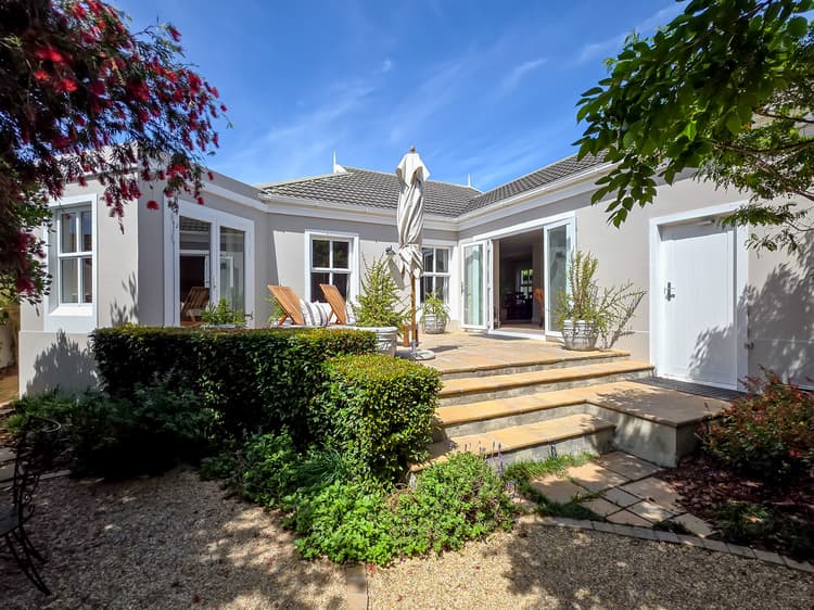 Main property image