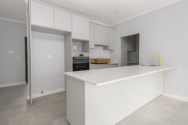 Main property image
