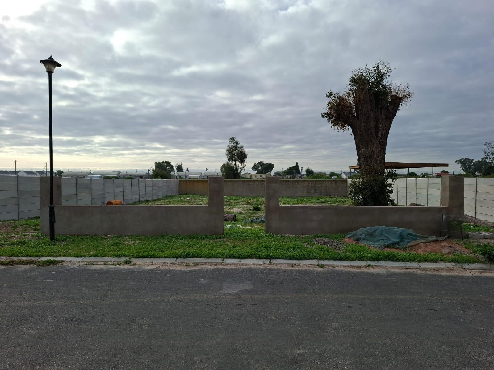 Image 2 of 6