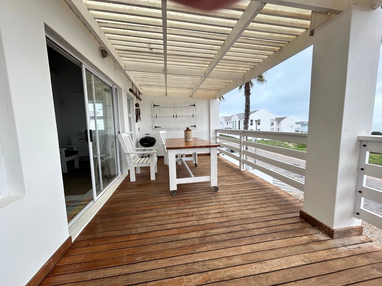 Image 2 of 6
