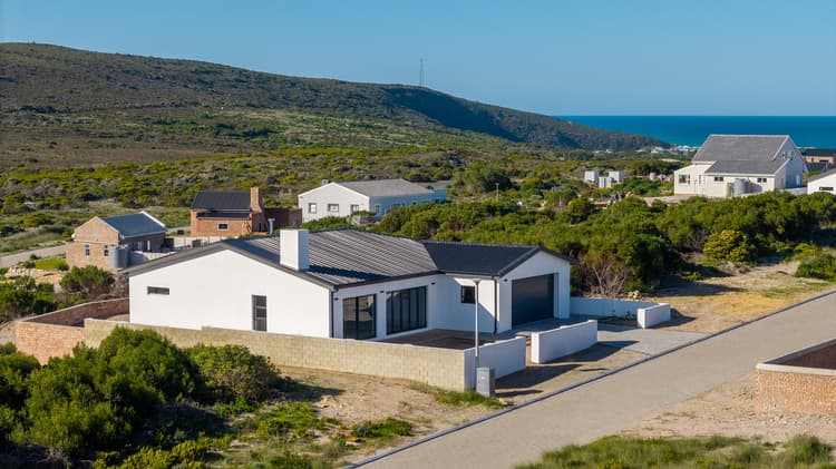 Main property image