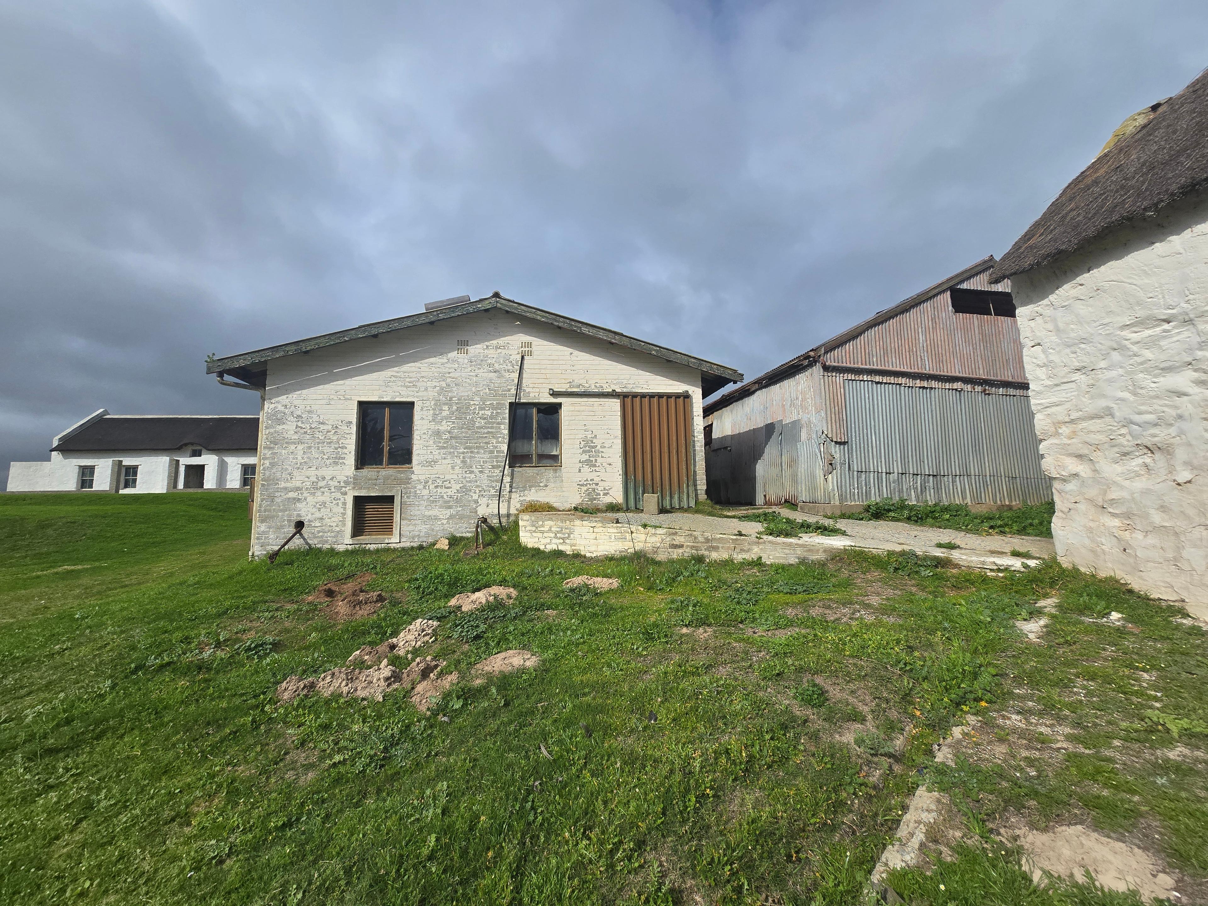 Image 1 of 6