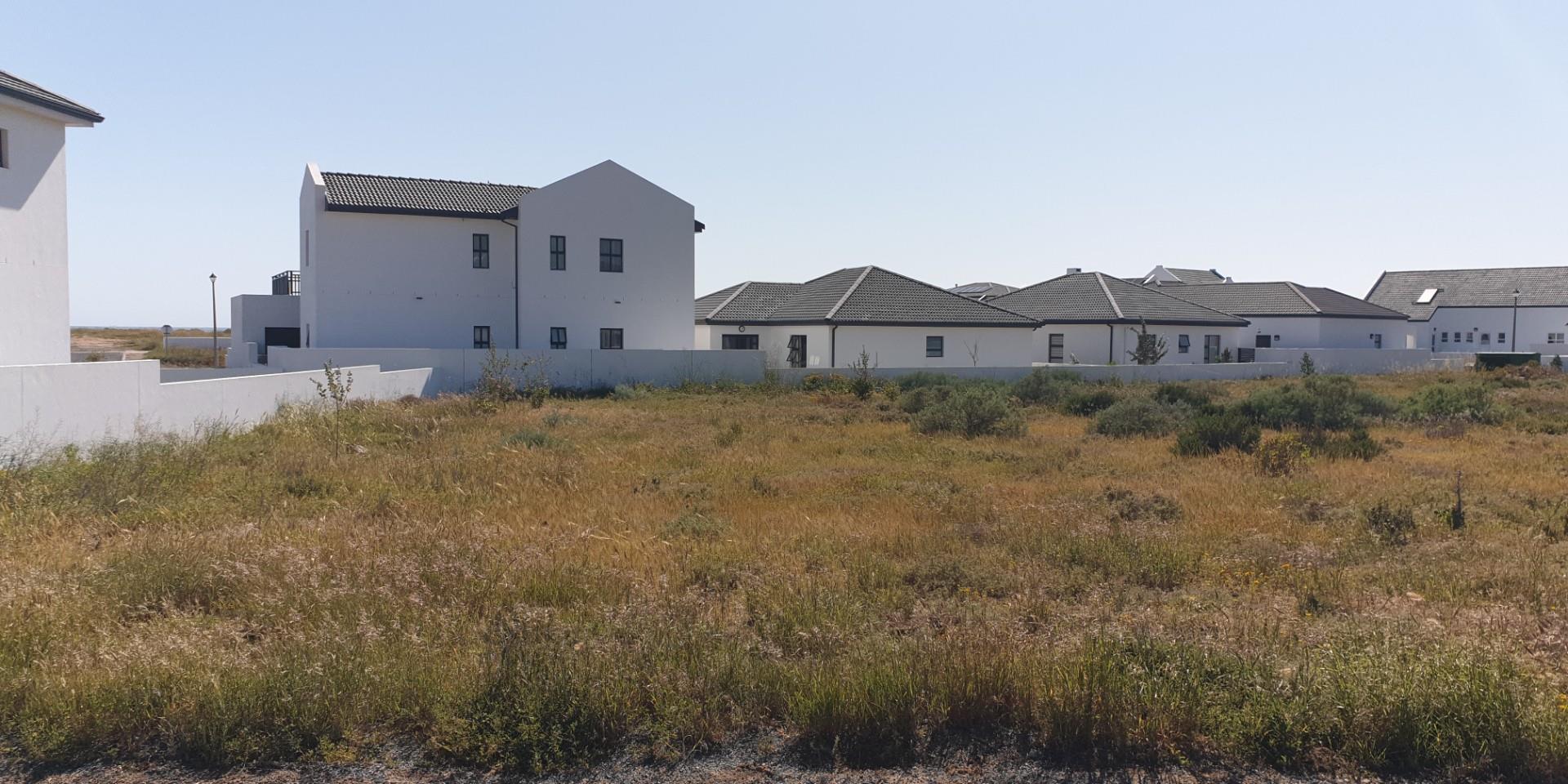Image 2 of 6