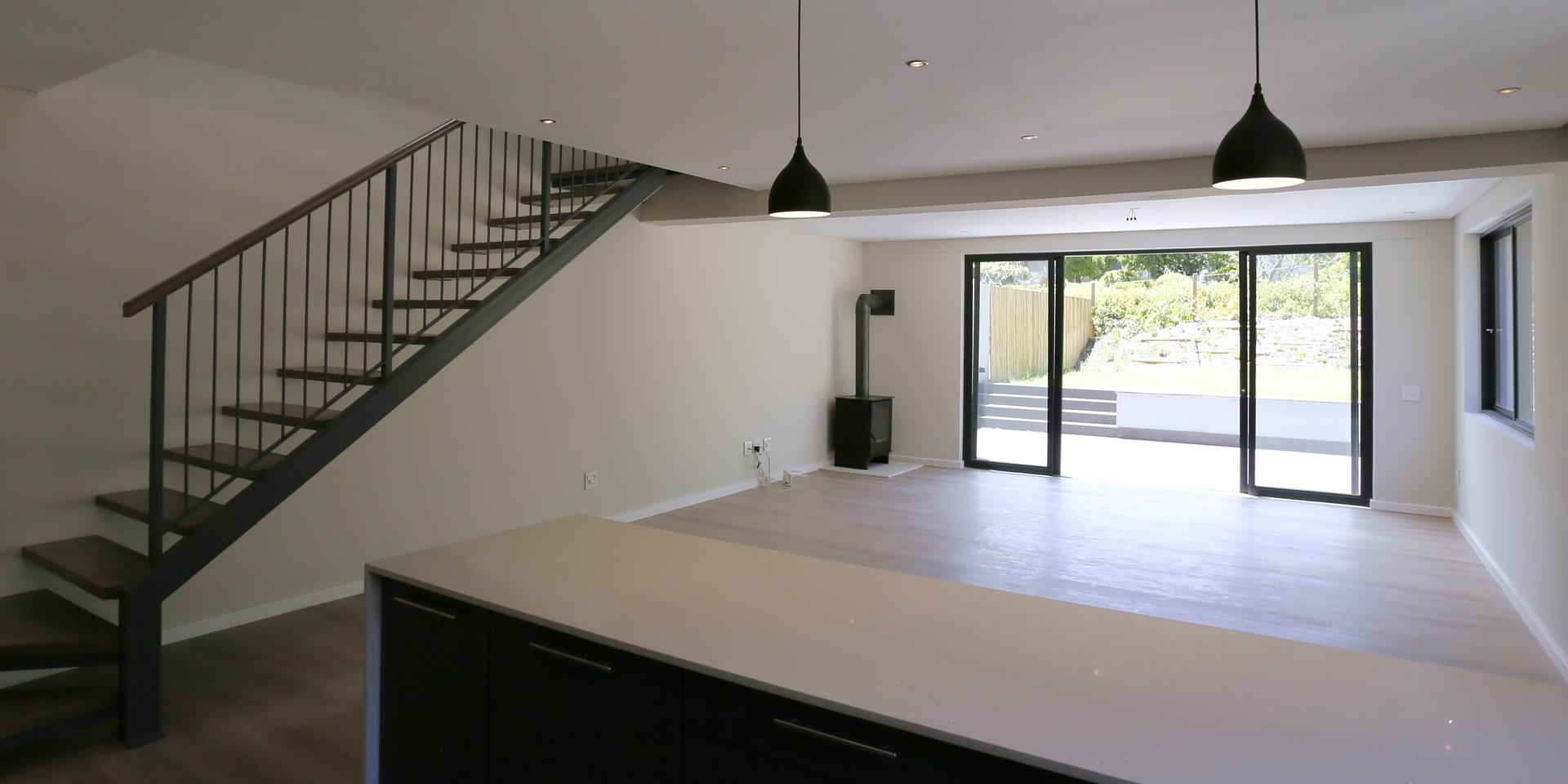 Image 5 of 6