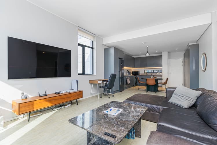 Main property image