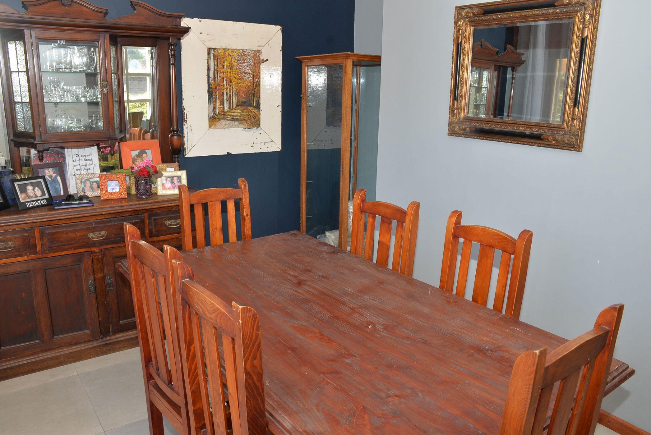 Image 4 of 6