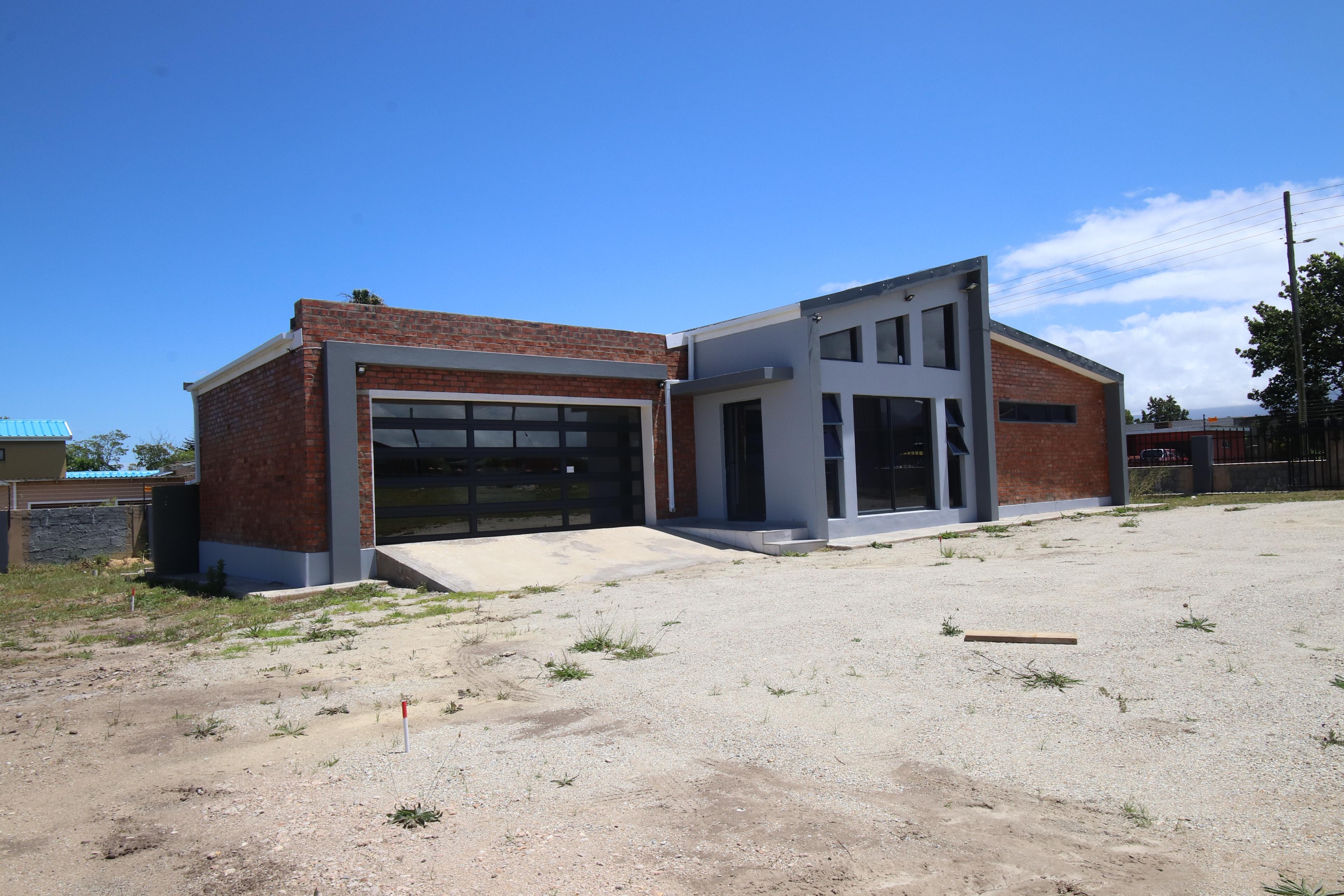 Image 2 of 6