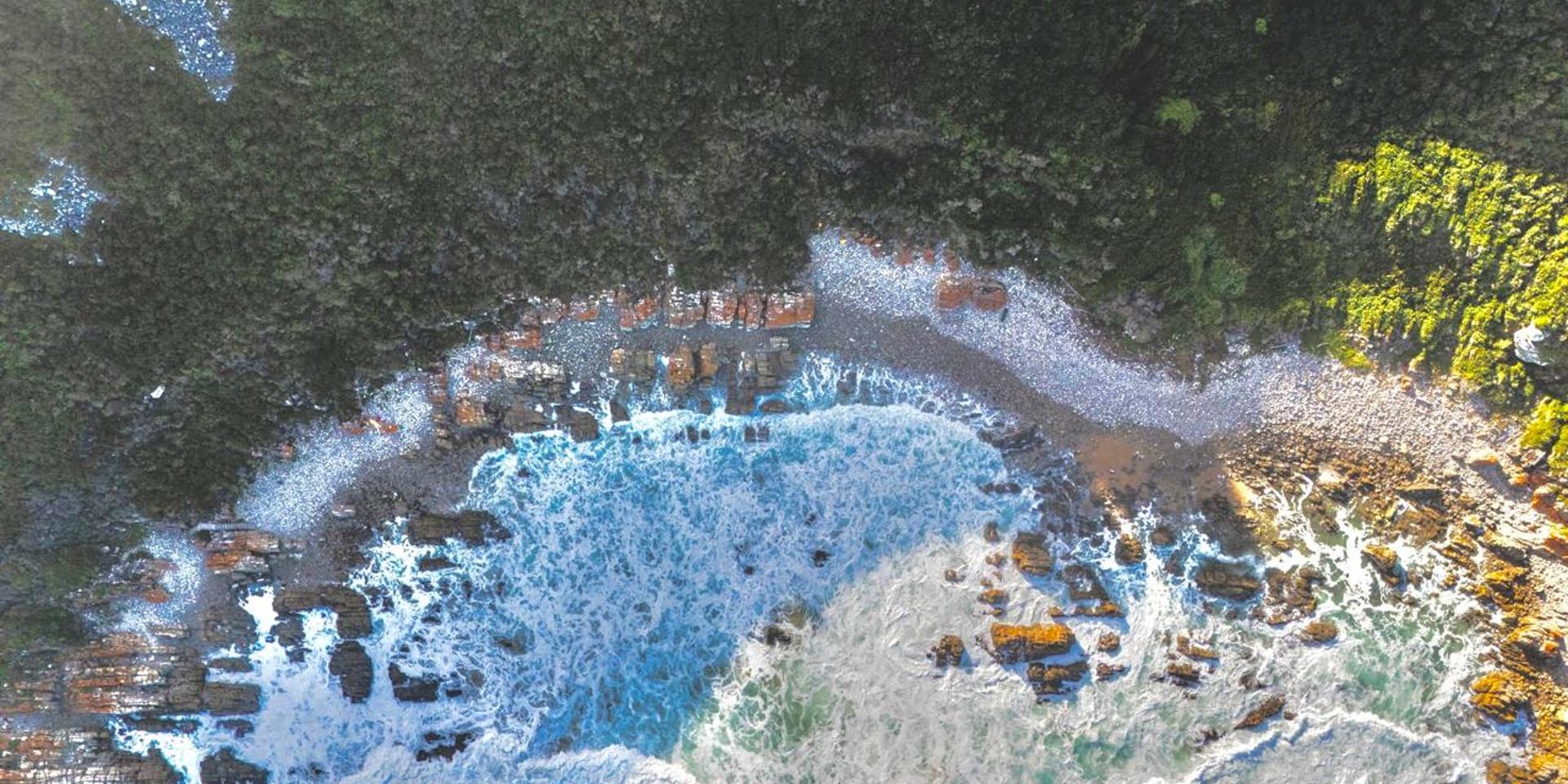 Image 4 of 6