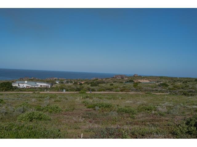 Image 2 of 6