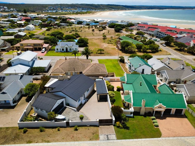 Main property image