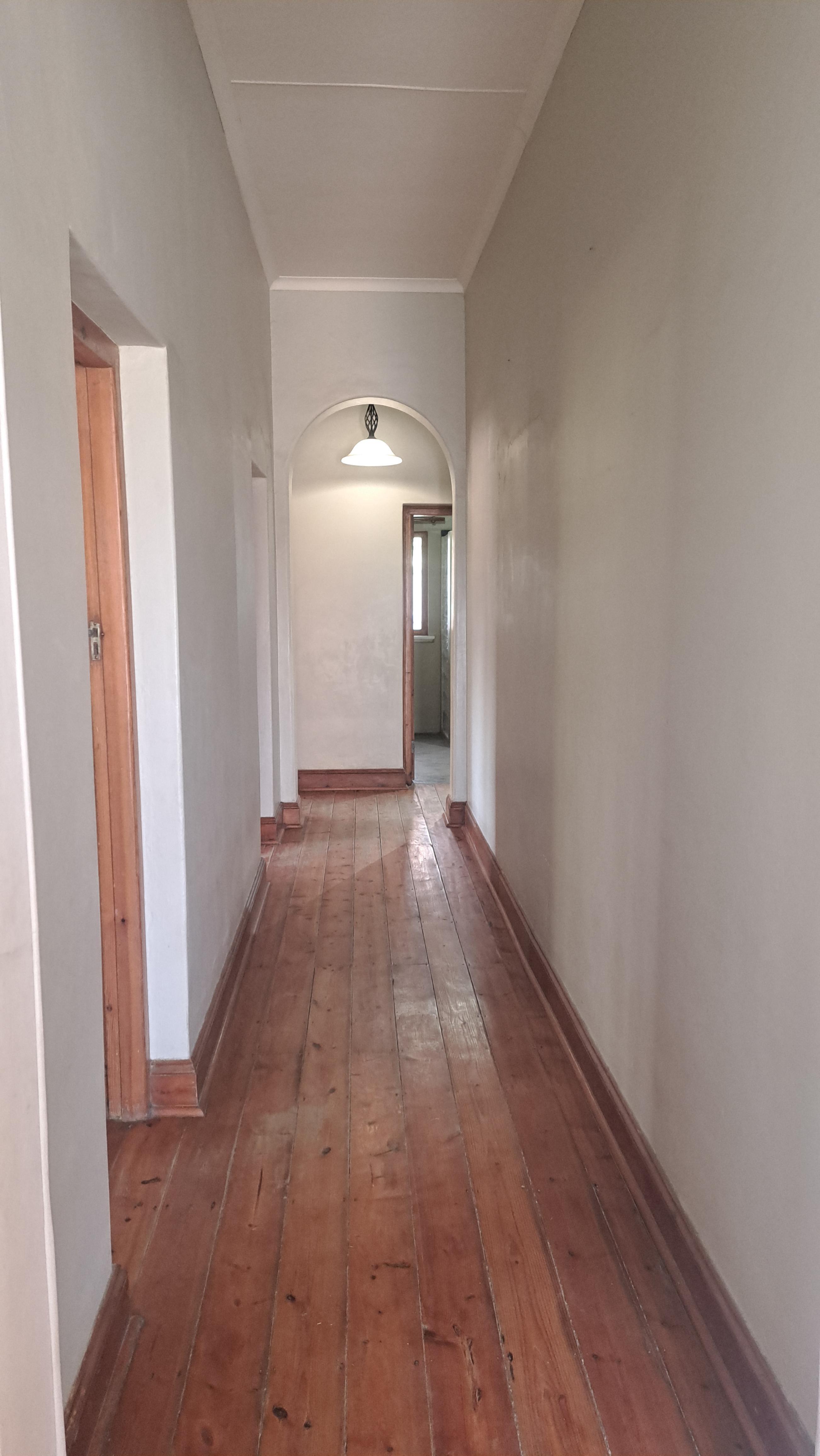 Image 5 of 6