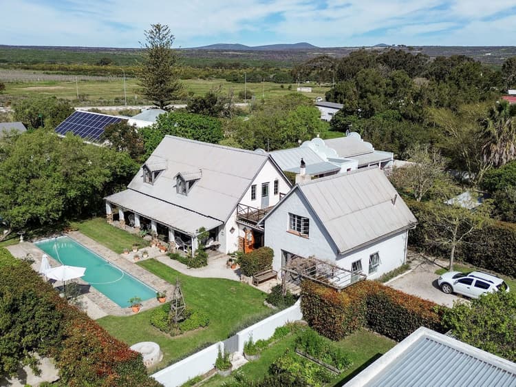 Main property image