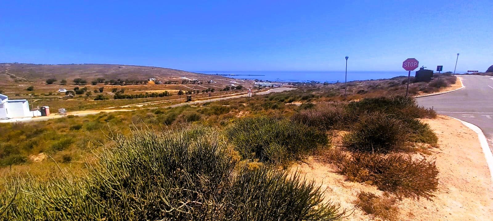 Image 2 of 6