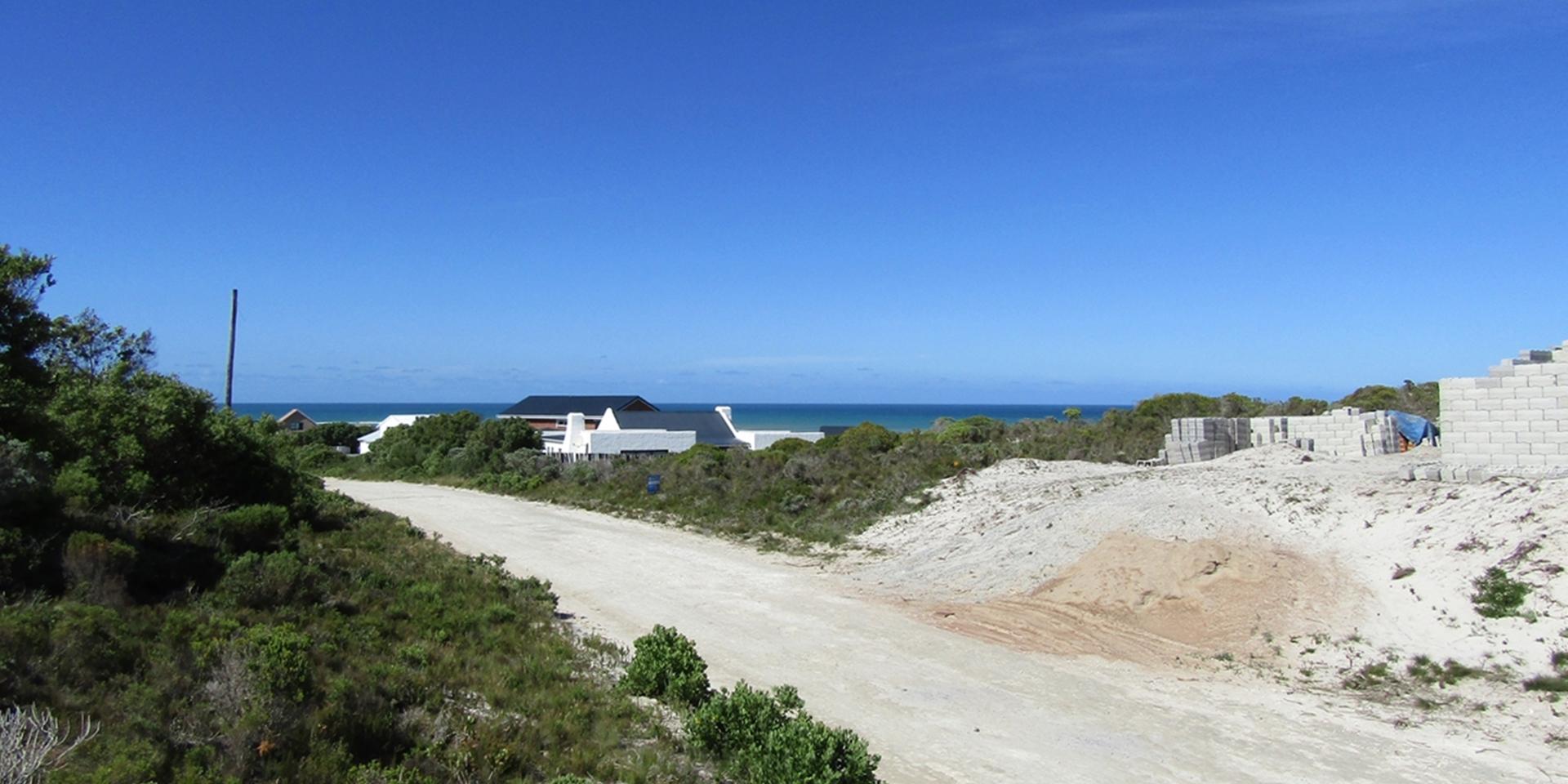 Image 4 of 6