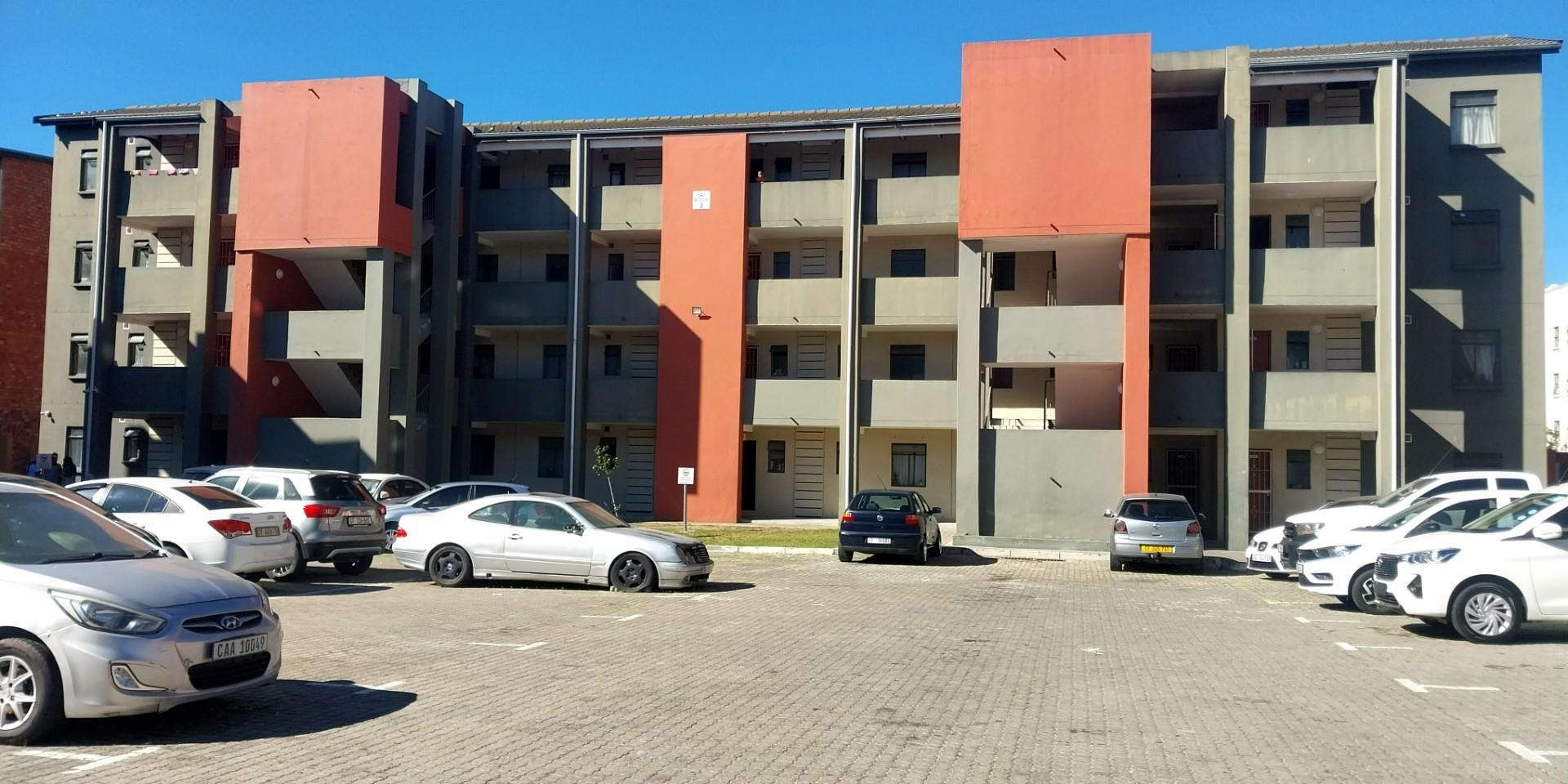 Image 2 of 6