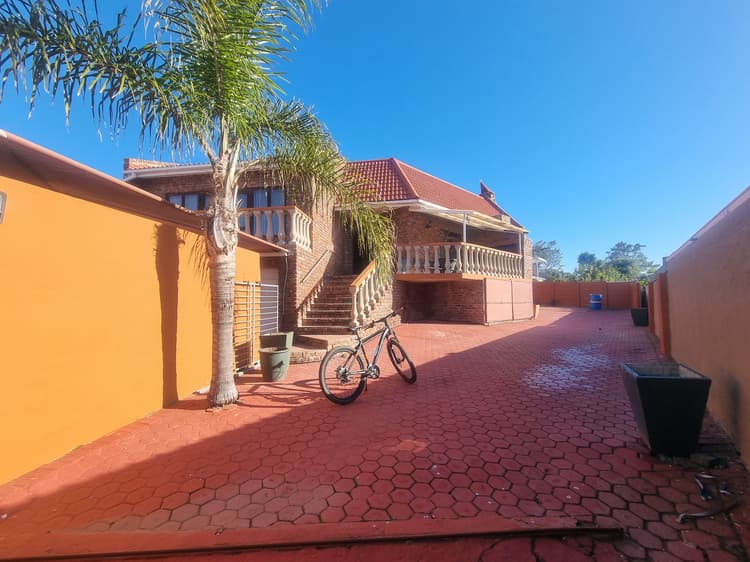Main property image