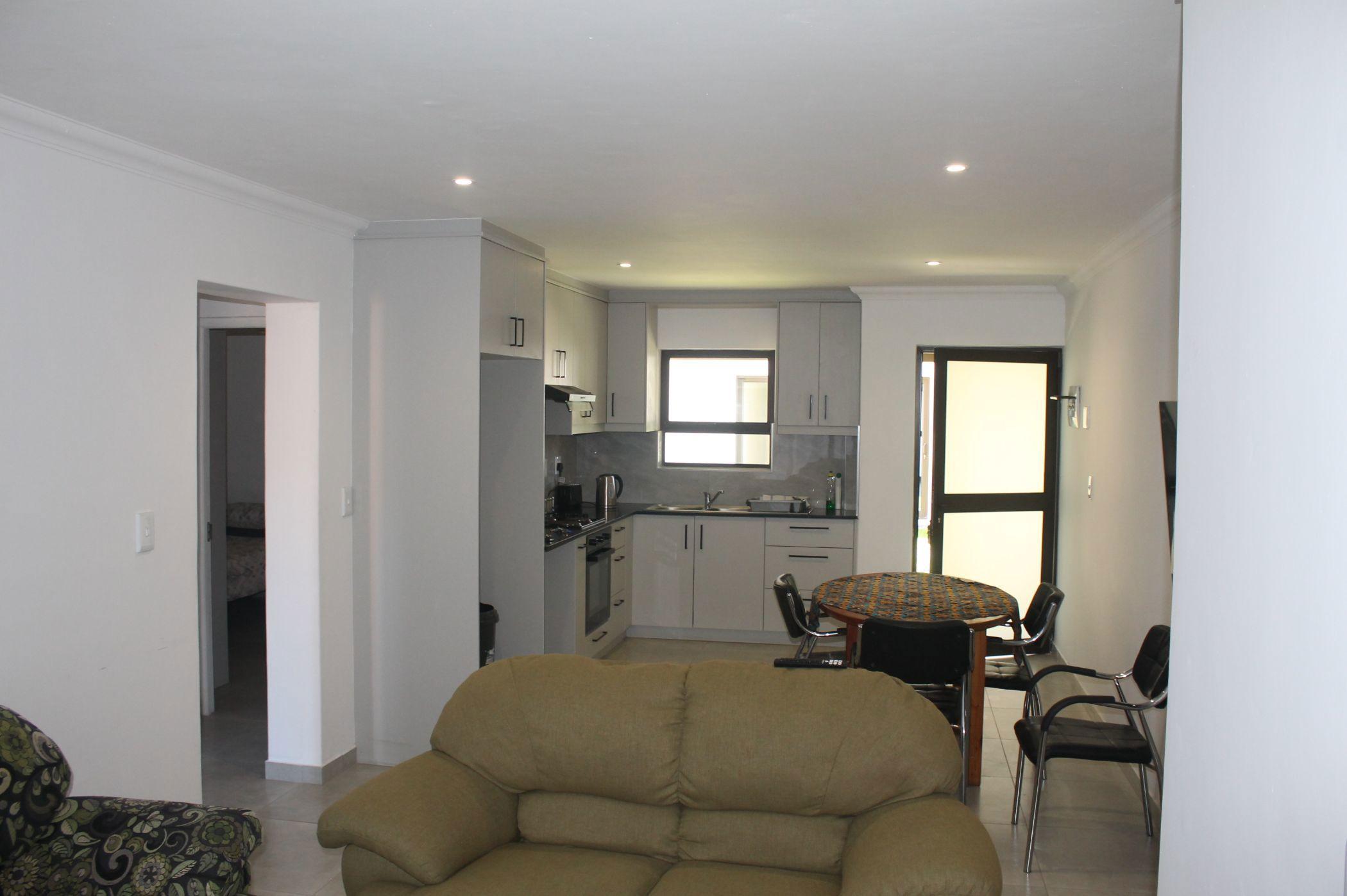Image 3 of 6