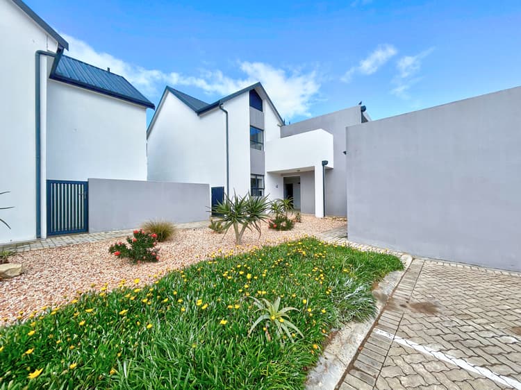 Main property image