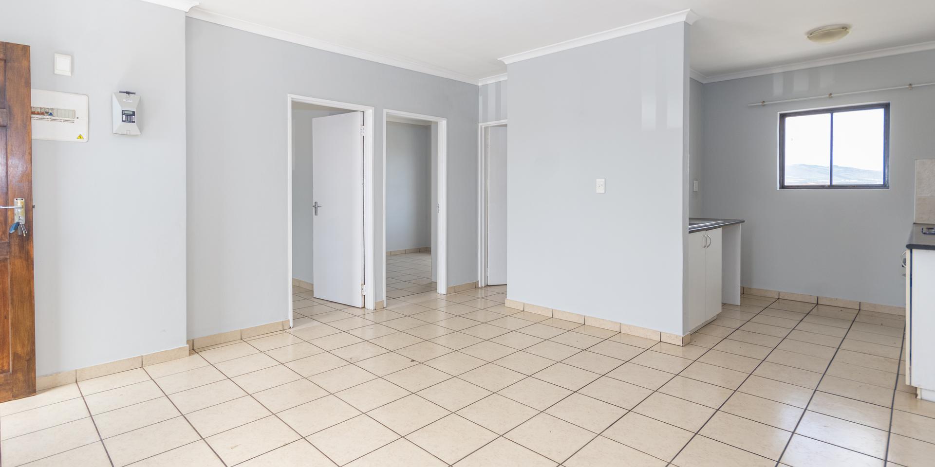 Image 3 of 6