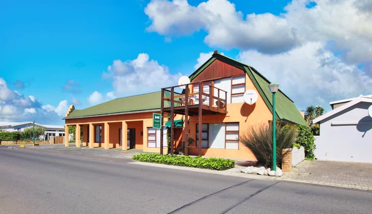 Main property image