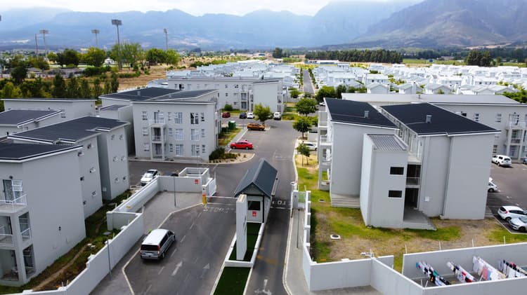 Main property image