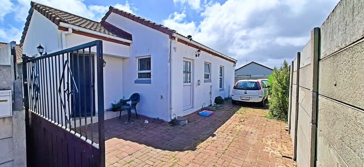 Main property image