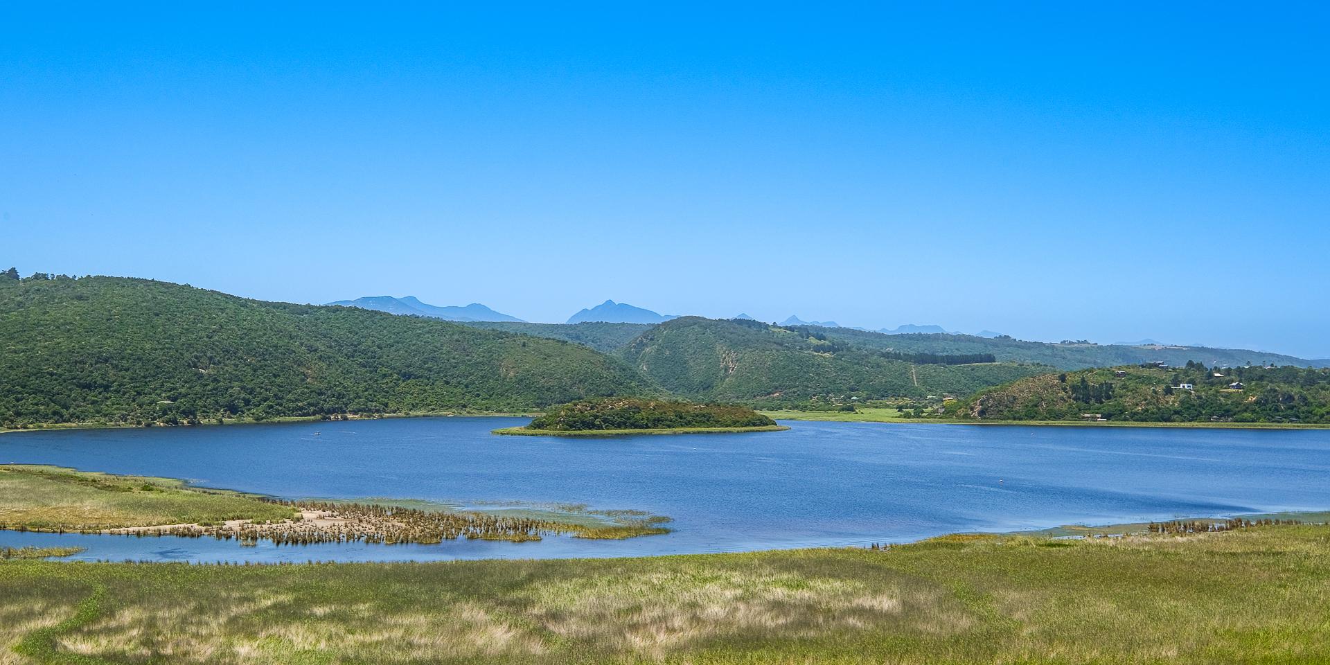 Image 4 of 6