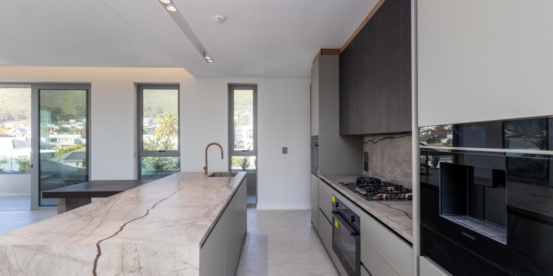 Image 5 of 6
