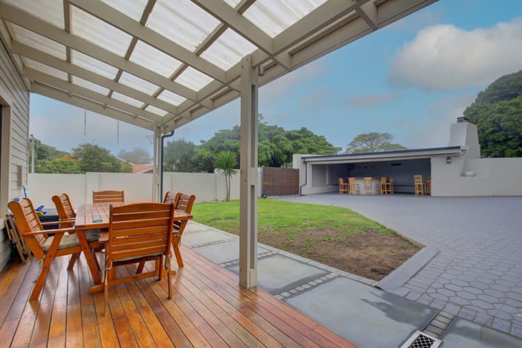 Main property image