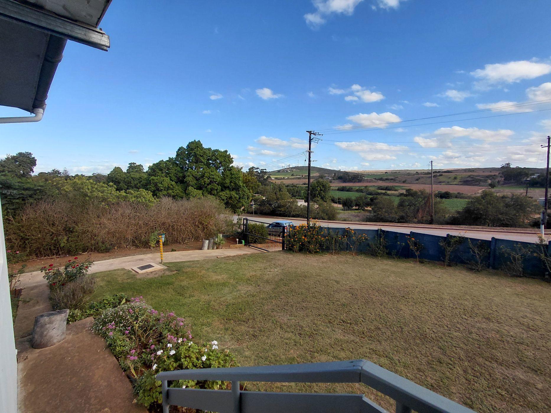 Image 4 of 6