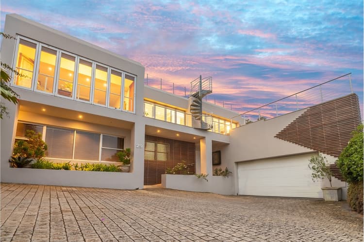 Main property image