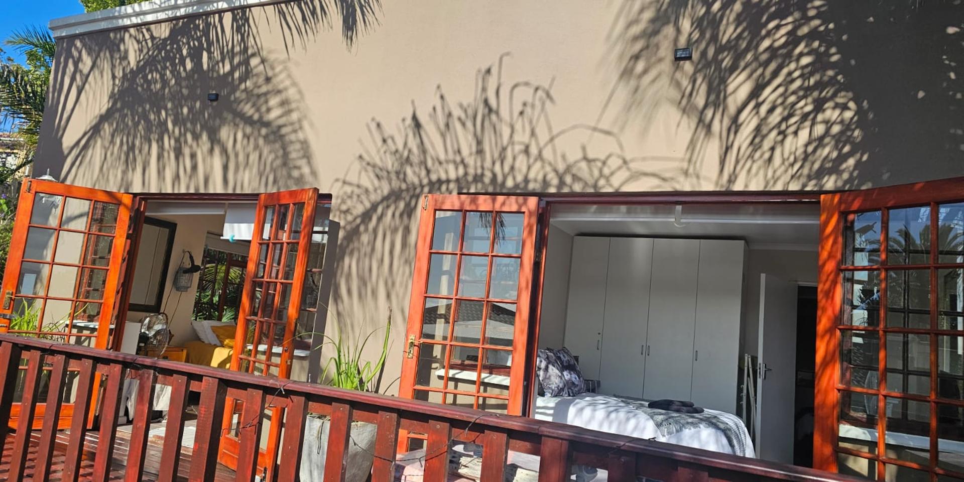 Image 2 of 6