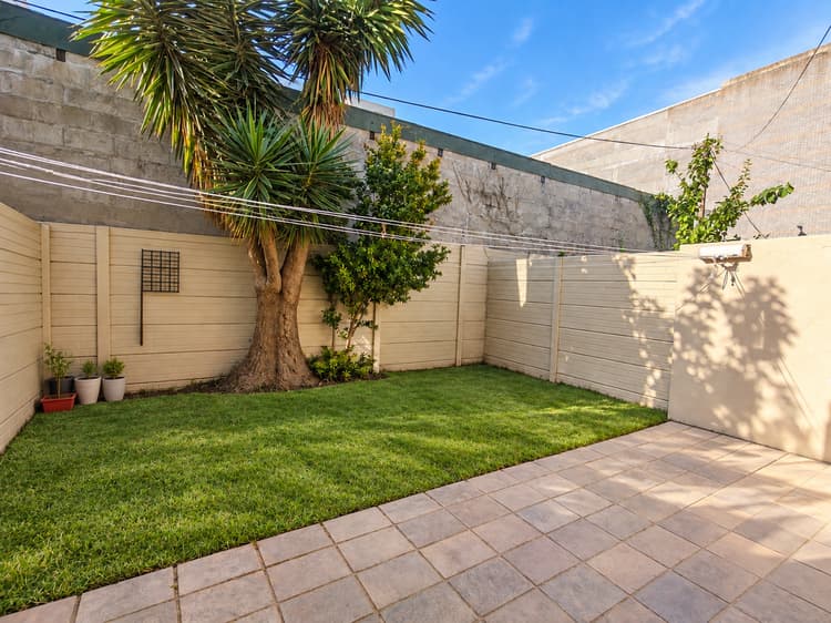Main property image