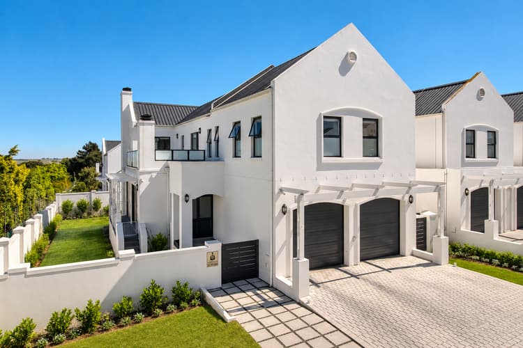 Main property image