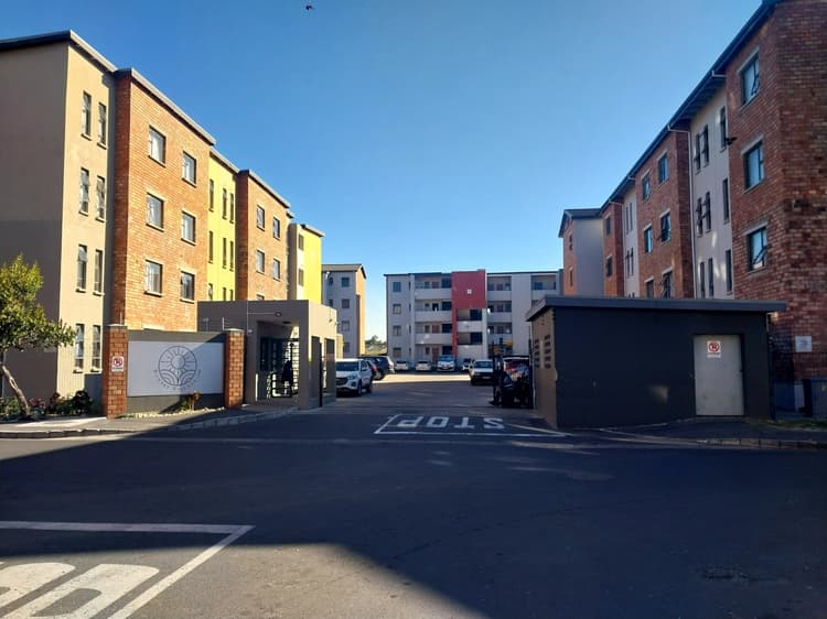 Main property image
