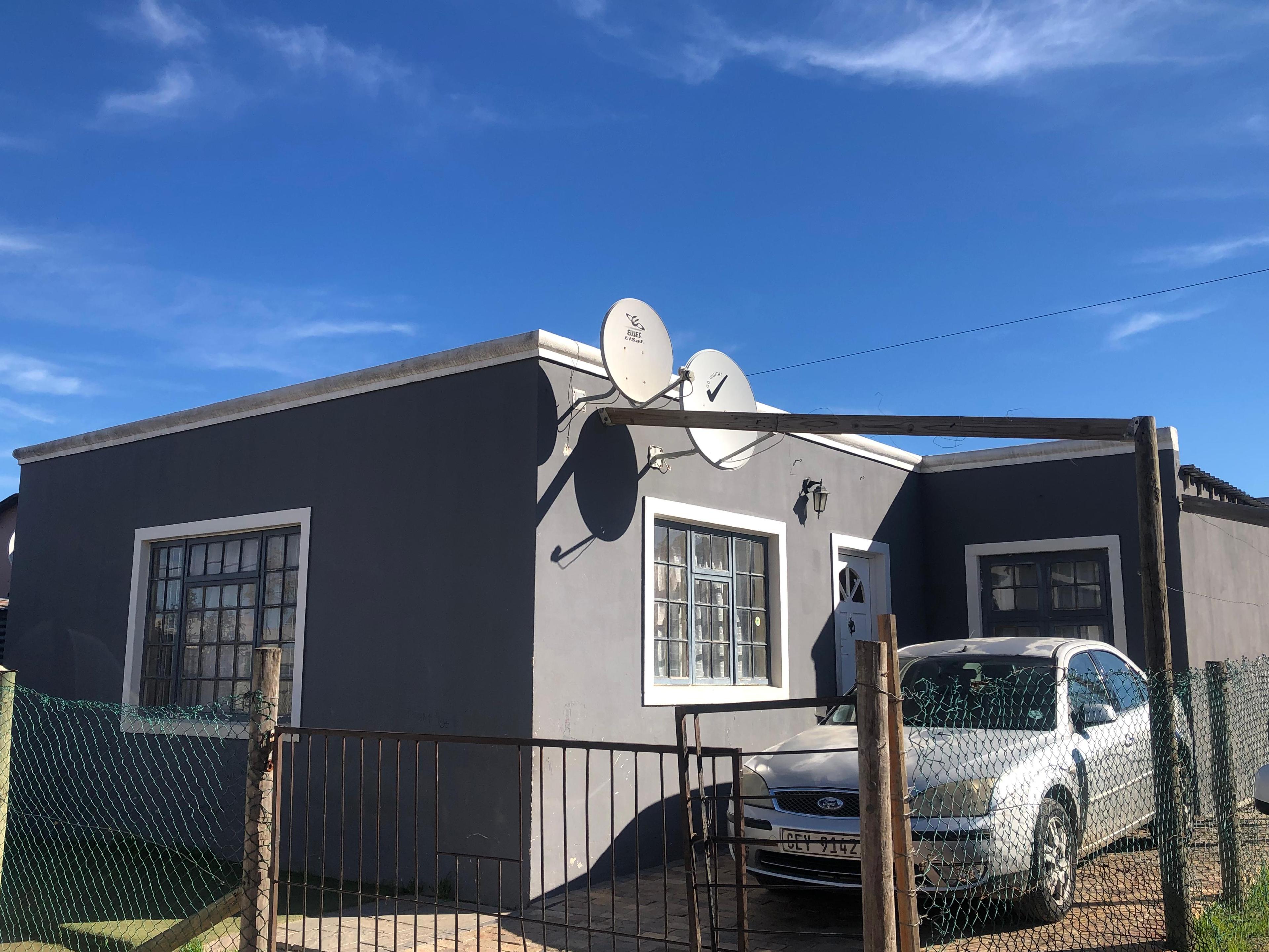 Image 1 of 6