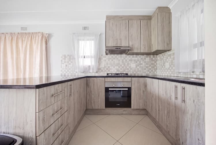 Main property image