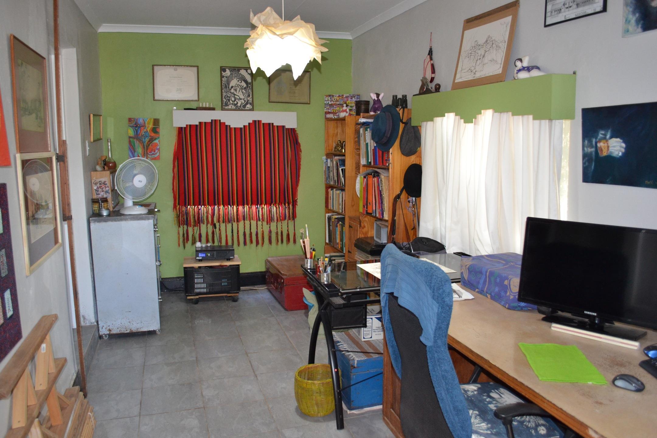 Image 10