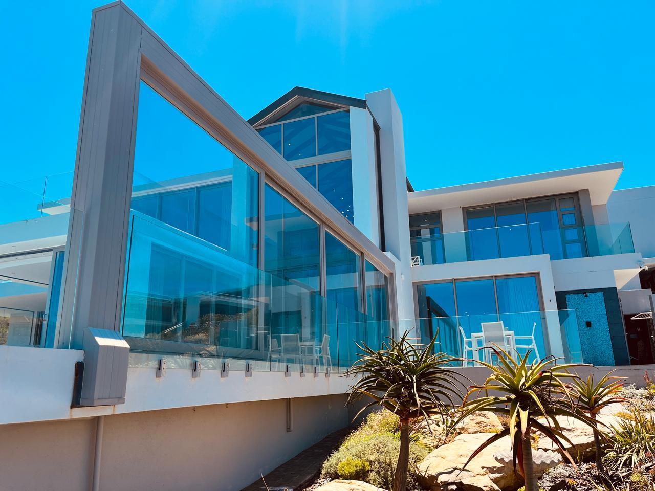Image 2 of 6